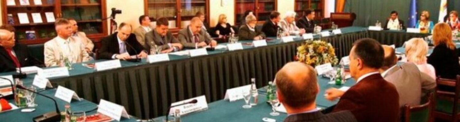cropped-cropped-cropped-cropped-iufs-council.jpg
